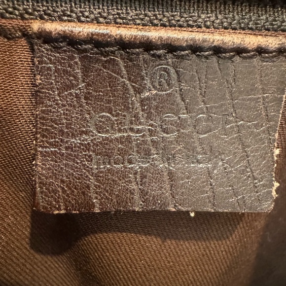 Authentic Gucci Shoulder bag - Picture 14 of 16